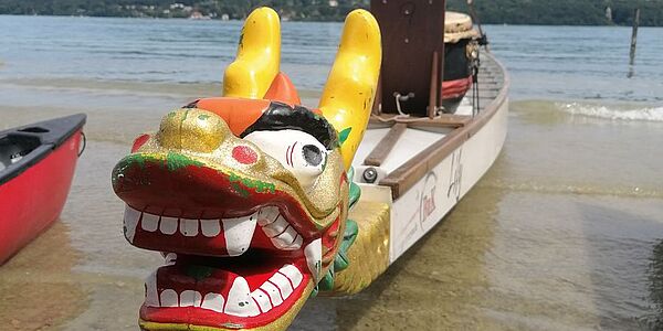 Drachenboot-Rennen
